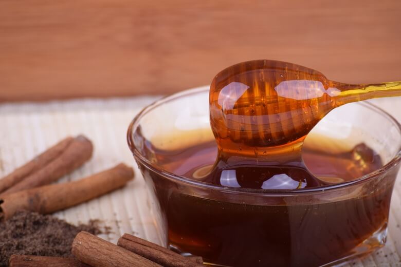 14 Foods That Never Expire
Honey